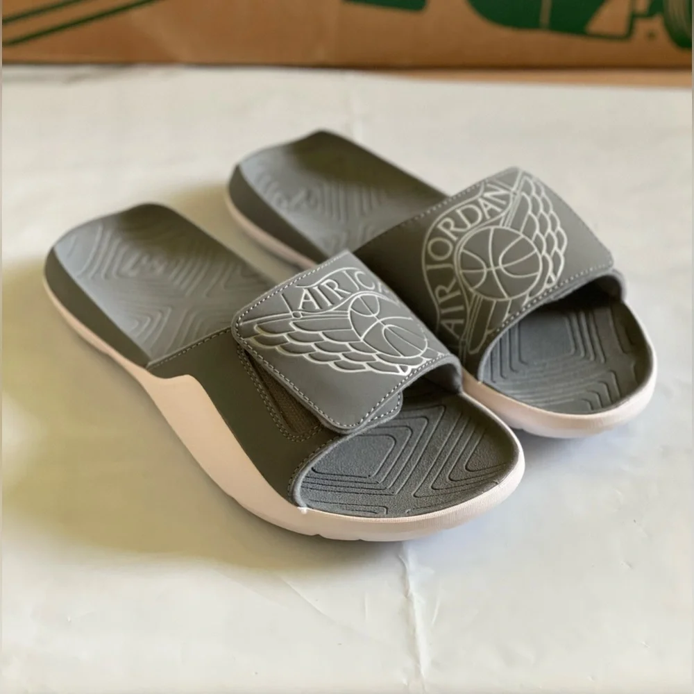 Jordan hydro 7 smoke new in original box